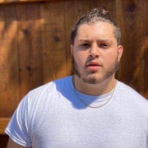 Meet your Posher, Elijah